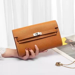 Luxury Genuine Leather Envelope Clutch – Structured Evening Bag with Lock Closure